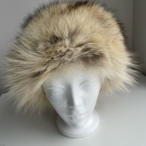 Vintage Eaton Luxurious Winter Fur Hat - Cream and Brown